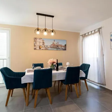 Charming Sant Elia - Two Bedroom