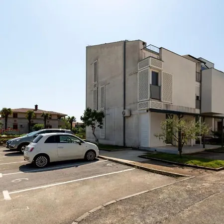 Daire Charming Sant Elia - Two Bedroom Bale