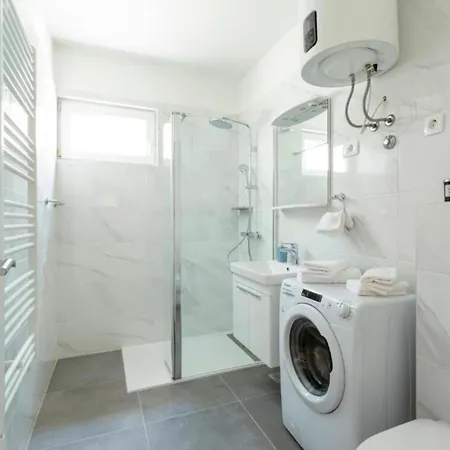Apartman Charming Sant Elia - Two Bedroom Bale