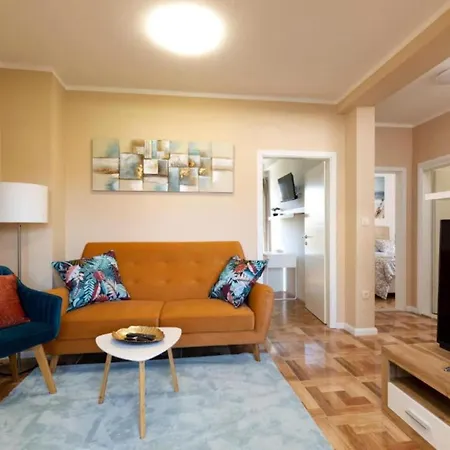 Charming Sant Elia - Two Bedroom Bale
